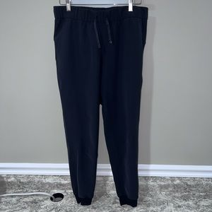 Lululemon On The Fly Jogger